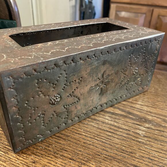 Mexico Punched Brass Tin Tissue Box Cover Holder - Picture 3 of 4